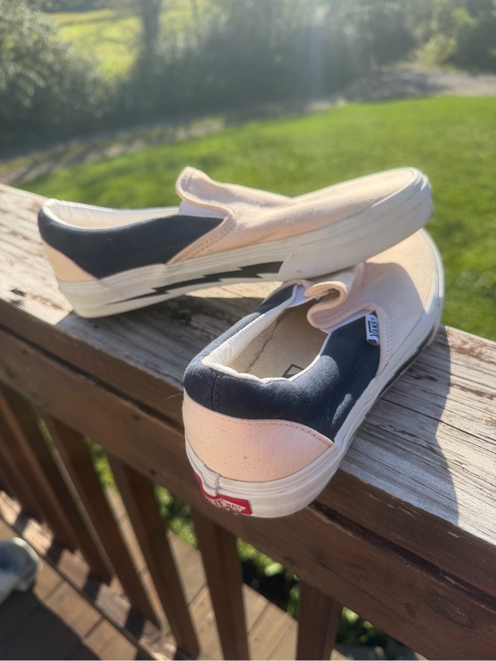 Vans Slip-On Sneakers in Pink and Navy - Picture 3 of 6